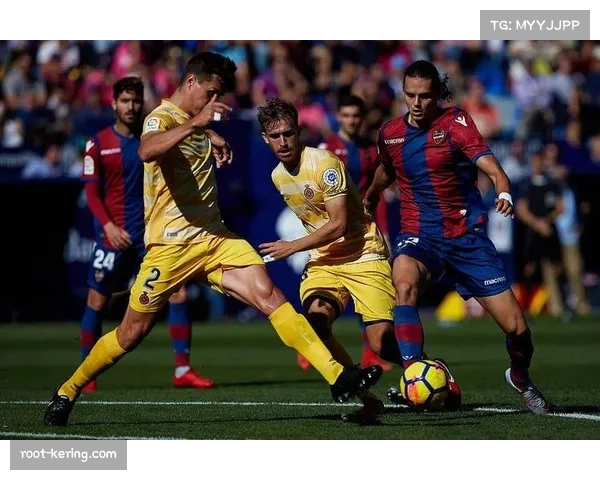 赫罗纳3-2逆转比利亚雷亚尔，保住联赛第二排名